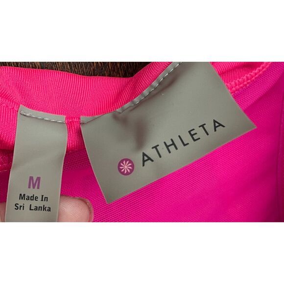 Athleta Performance Tank Top Size M Built-In Support Athletic Workout Yoga Top - Picture 4 of 5